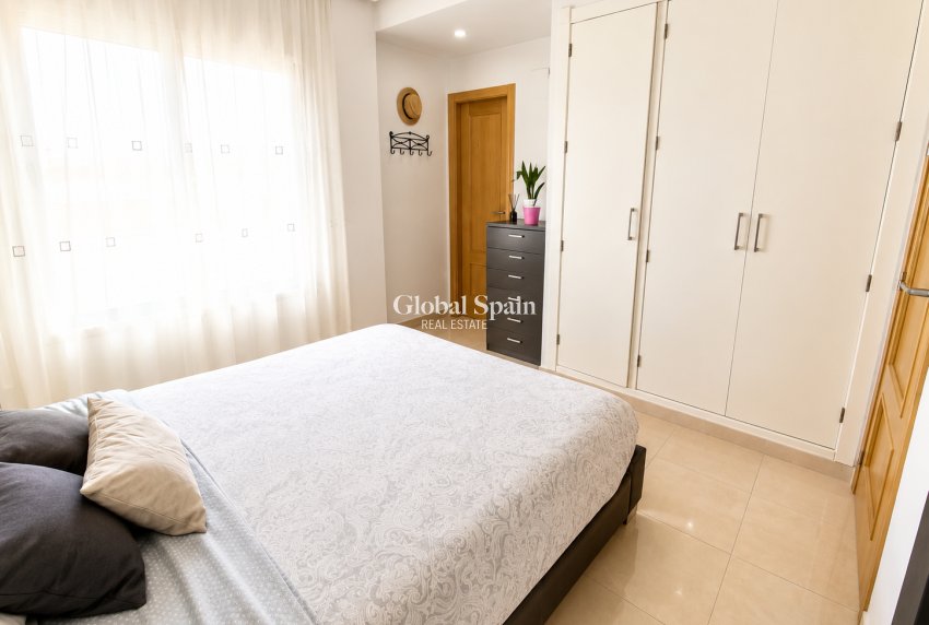 Resale - APARTMENT -
ALMORADÍ - Inland