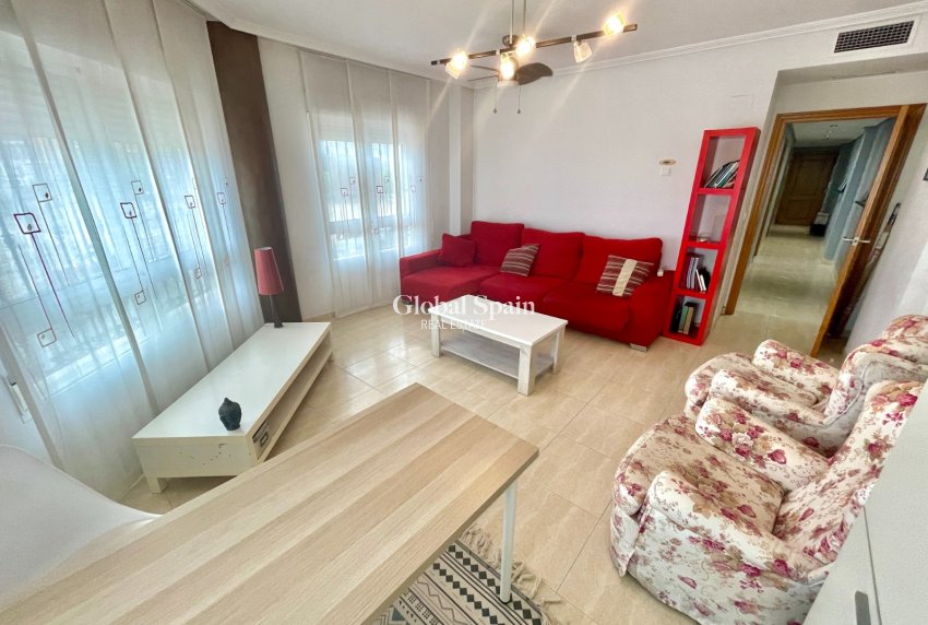 Resale - APARTMENT -
ALMORADÍ - Inland