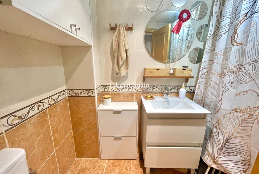 Resale - APARTMENT -
ALMORADÍ - Inland
