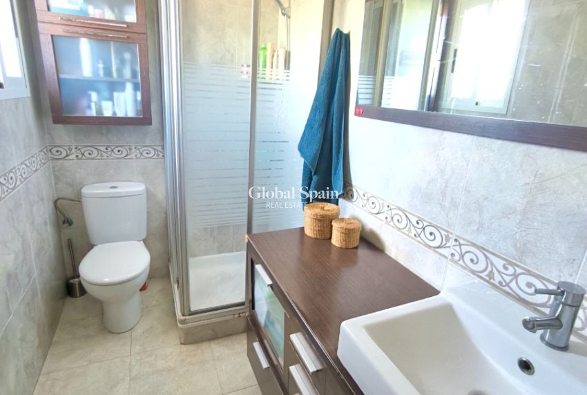 Resale - APARTMENT -
ALMORADÍ - Inland