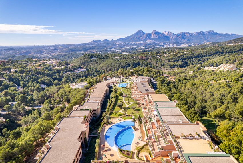 Resale - Apartment -
ALTEA - ALTEA HILLS