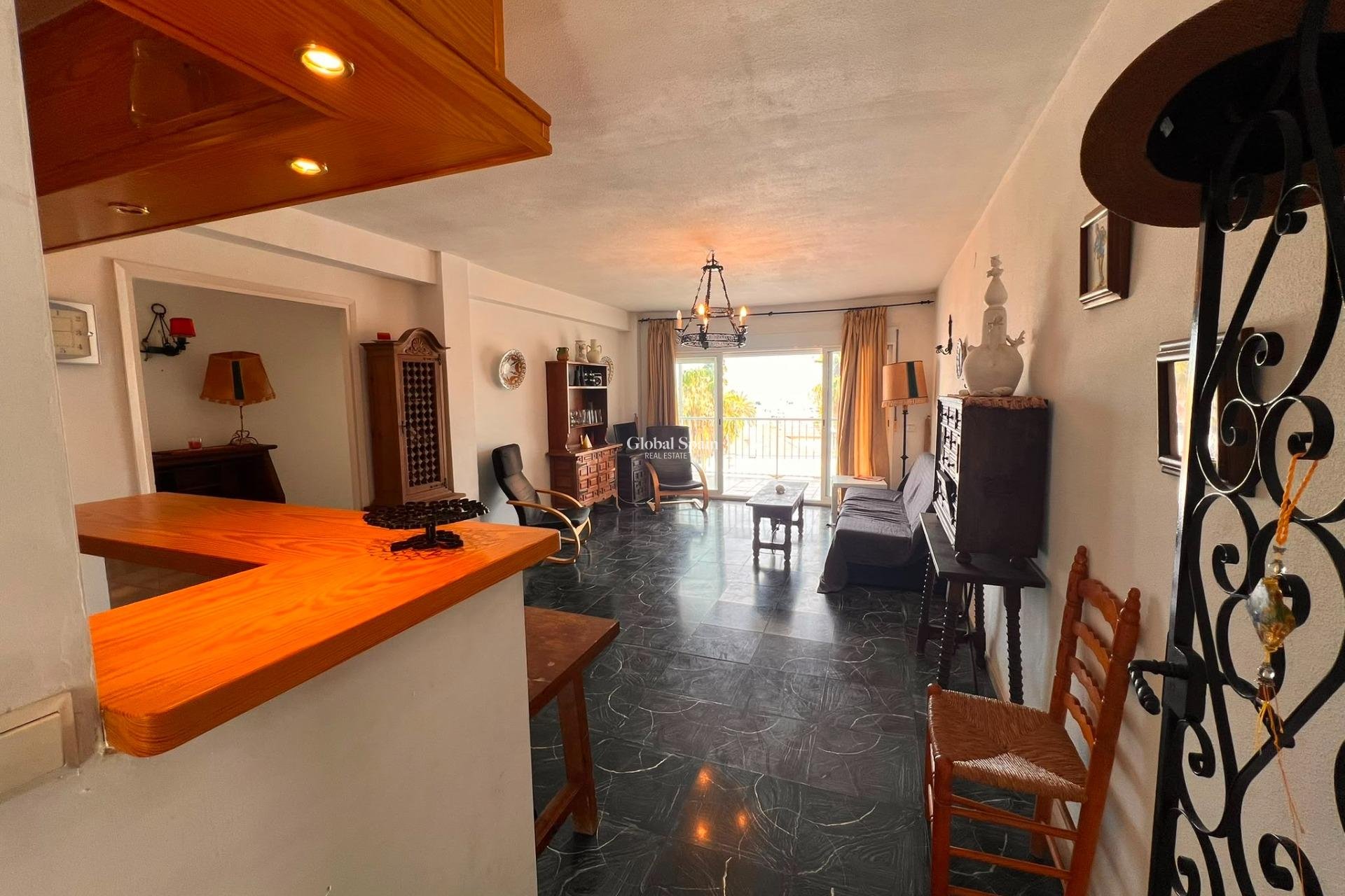 Resale - APARTMENT -
ALTEA - Altea pueblo