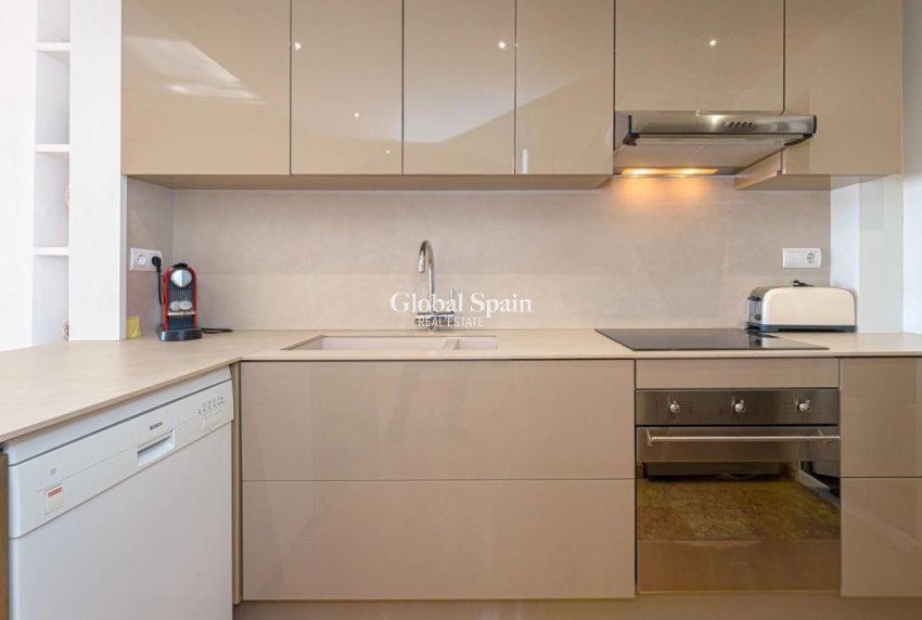 Resale - APARTMENT -
ALTEA - Costa Blanca