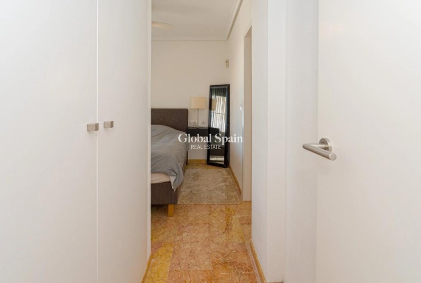 Resale - APARTMENT -
ALTEA - Costa Blanca
