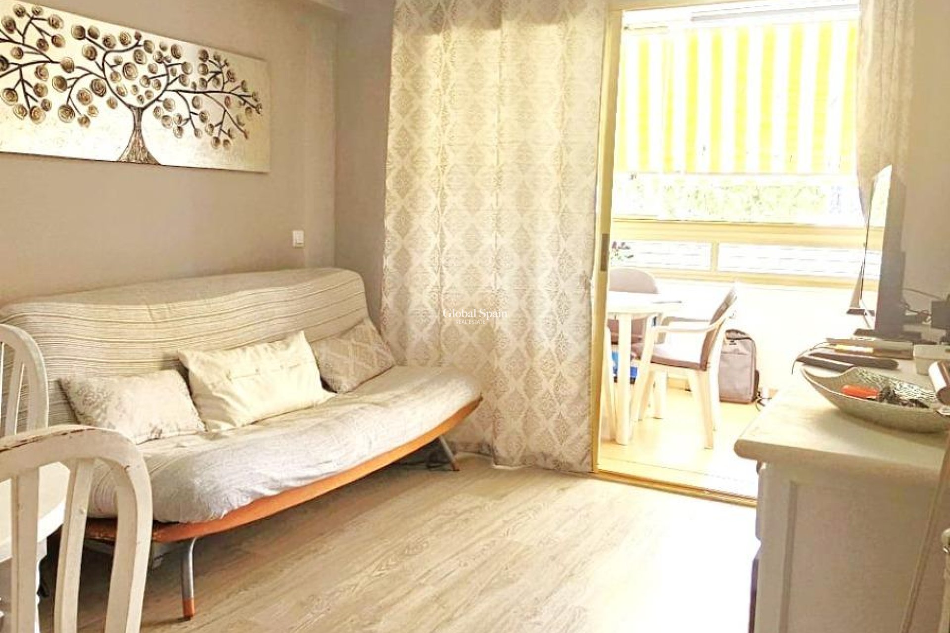 Resale - APARTMENT -
BENIDORM - Benidorm