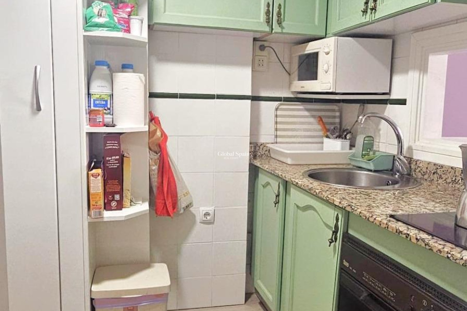 Resale - APARTMENT -
BENIDORM - Benidorm