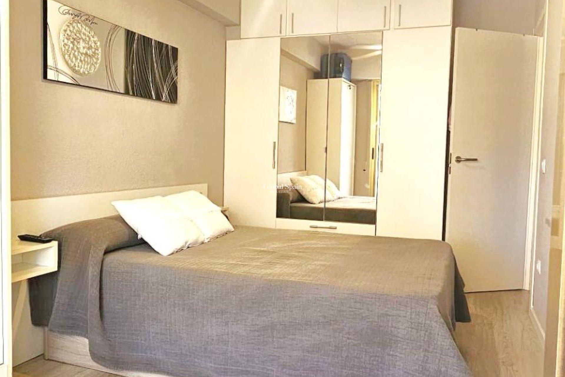 Resale - APARTMENT -
BENIDORM - Benidorm