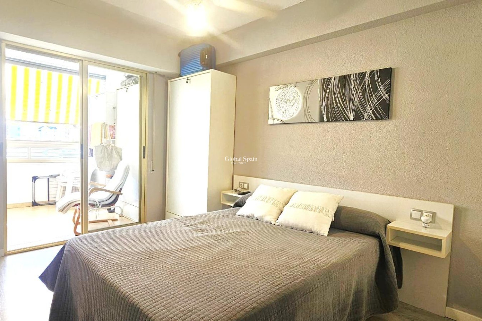 Resale - APARTMENT -
BENIDORM - Benidorm