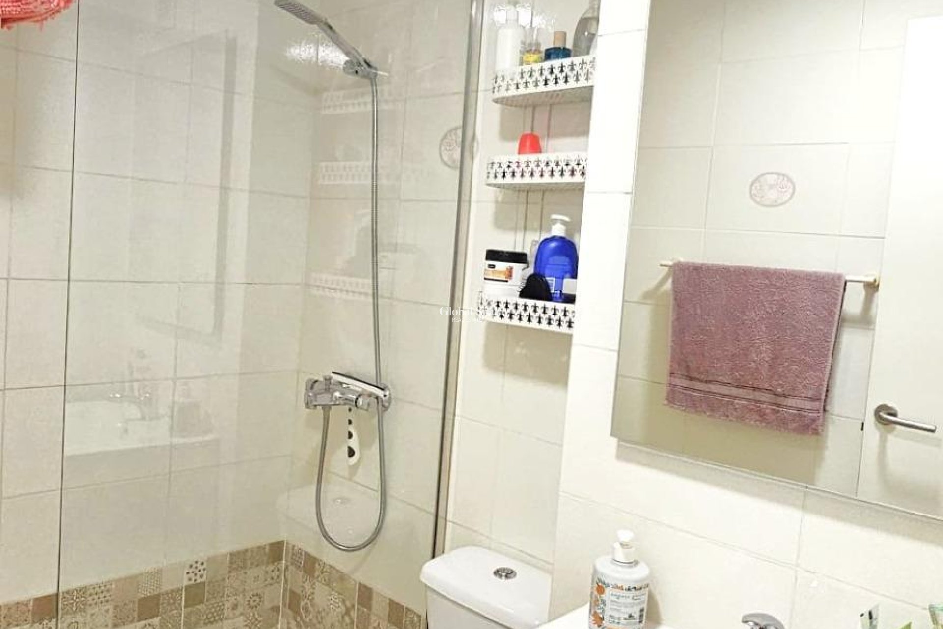 Resale - APARTMENT -
BENIDORM - Benidorm