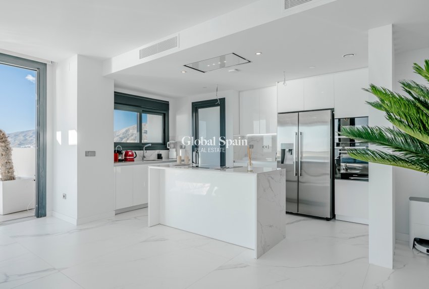 Resale - Apartment -
BENIDORM - Benidorm