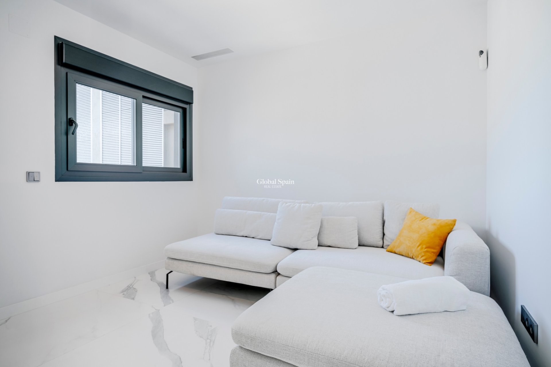 Resale - Apartment -
BENIDORM - Benidorm