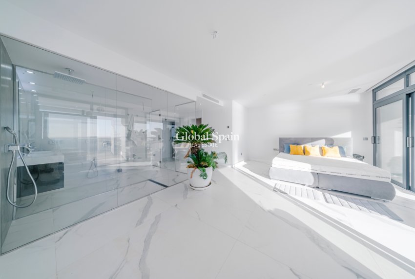 Resale - Apartment -
BENIDORM - Benidorm