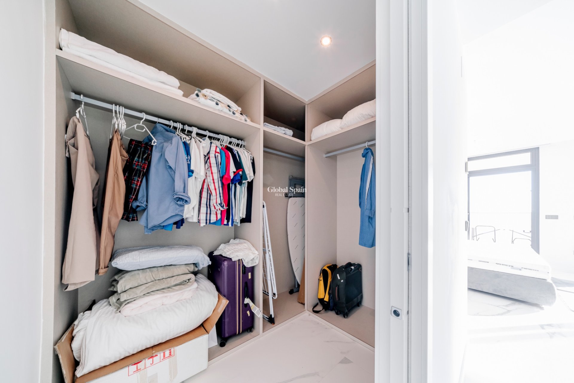 Resale - Apartment -
BENIDORM - Benidorm