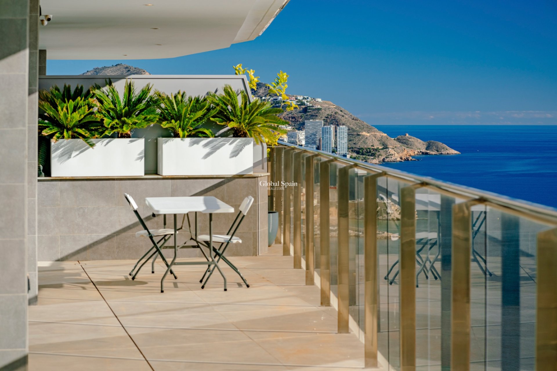 Resale - Apartment -
BENIDORM - Benidorm