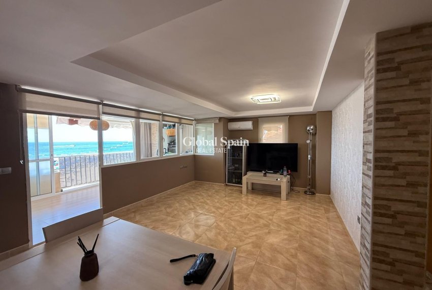 Resale - APARTMENT -
BENIDORM - Costa Blanca