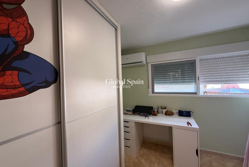 Resale - APARTMENT -
BENIDORM - Costa Blanca