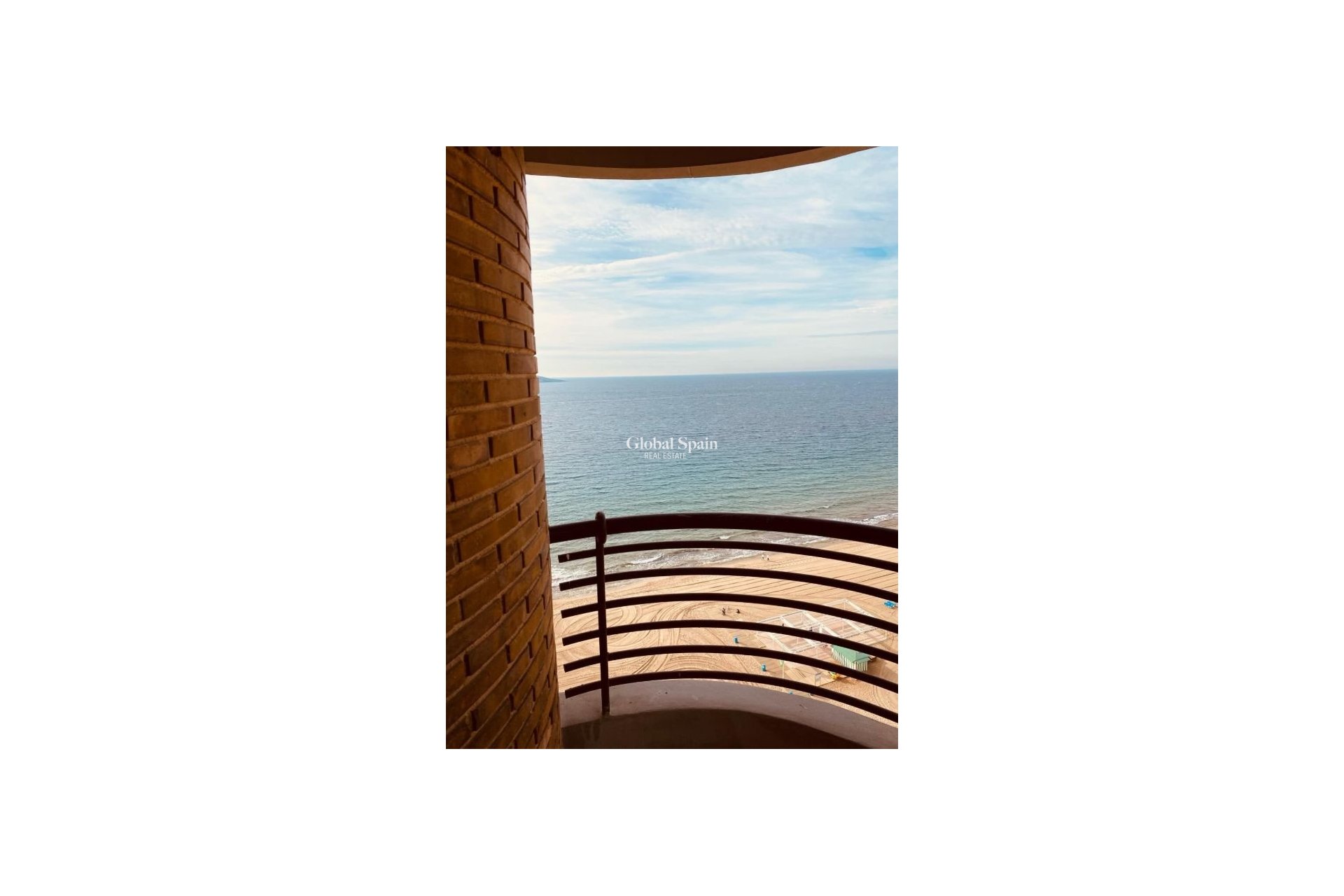 Resale - APARTMENT -
BENIDORM - Costa Blanca