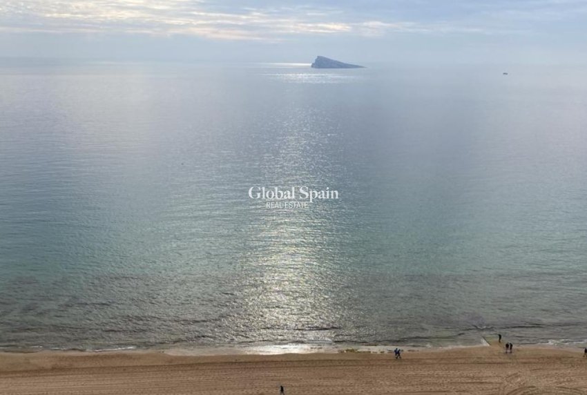 Resale - APARTMENT -
BENIDORM - Costa Blanca