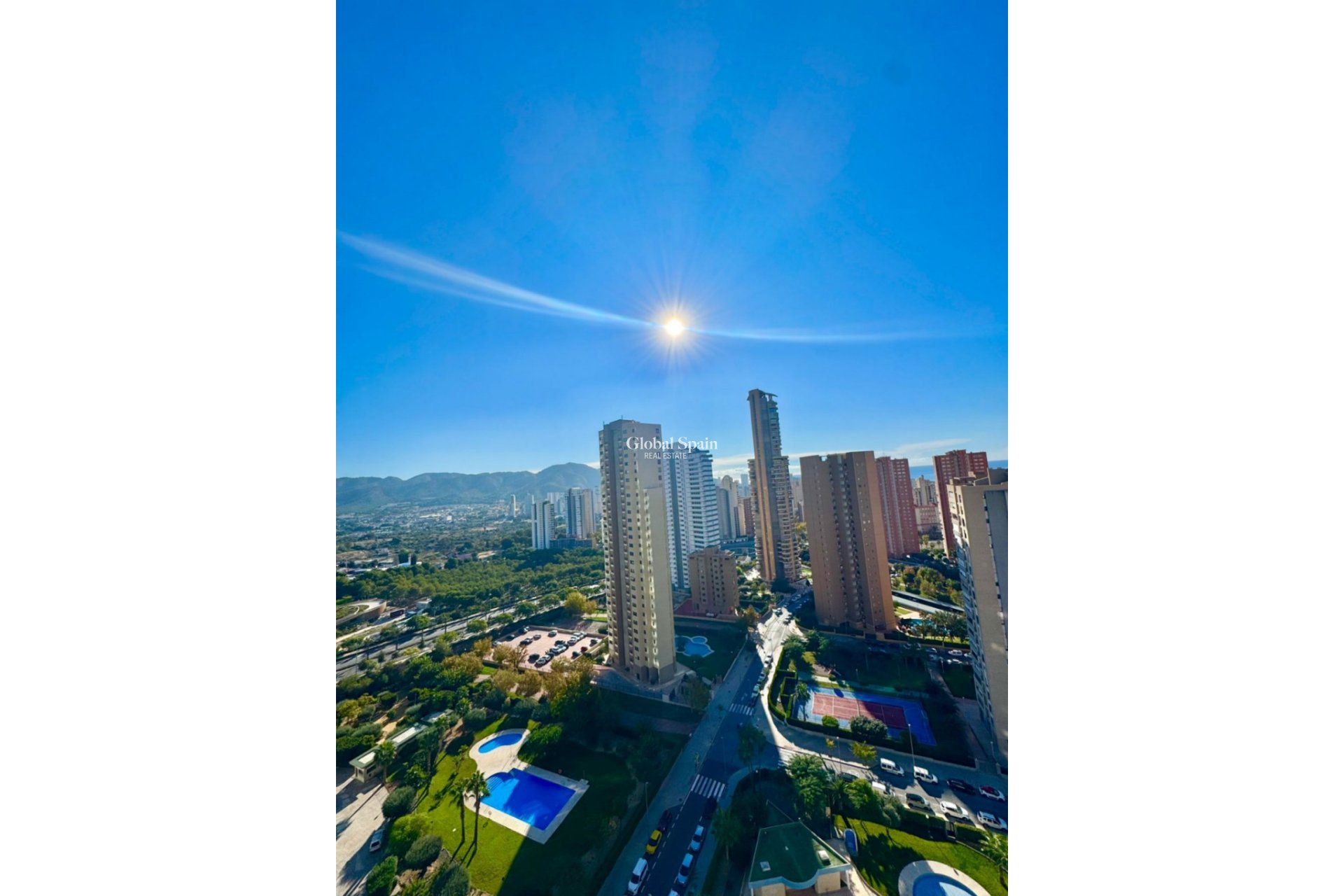 Resale - APARTMENT -
BENIDORM - Costa Blanca