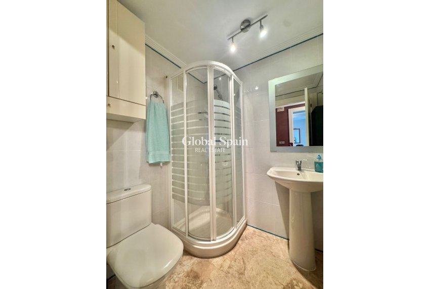 Resale - APARTMENT -
BENIDORM - Costa Blanca