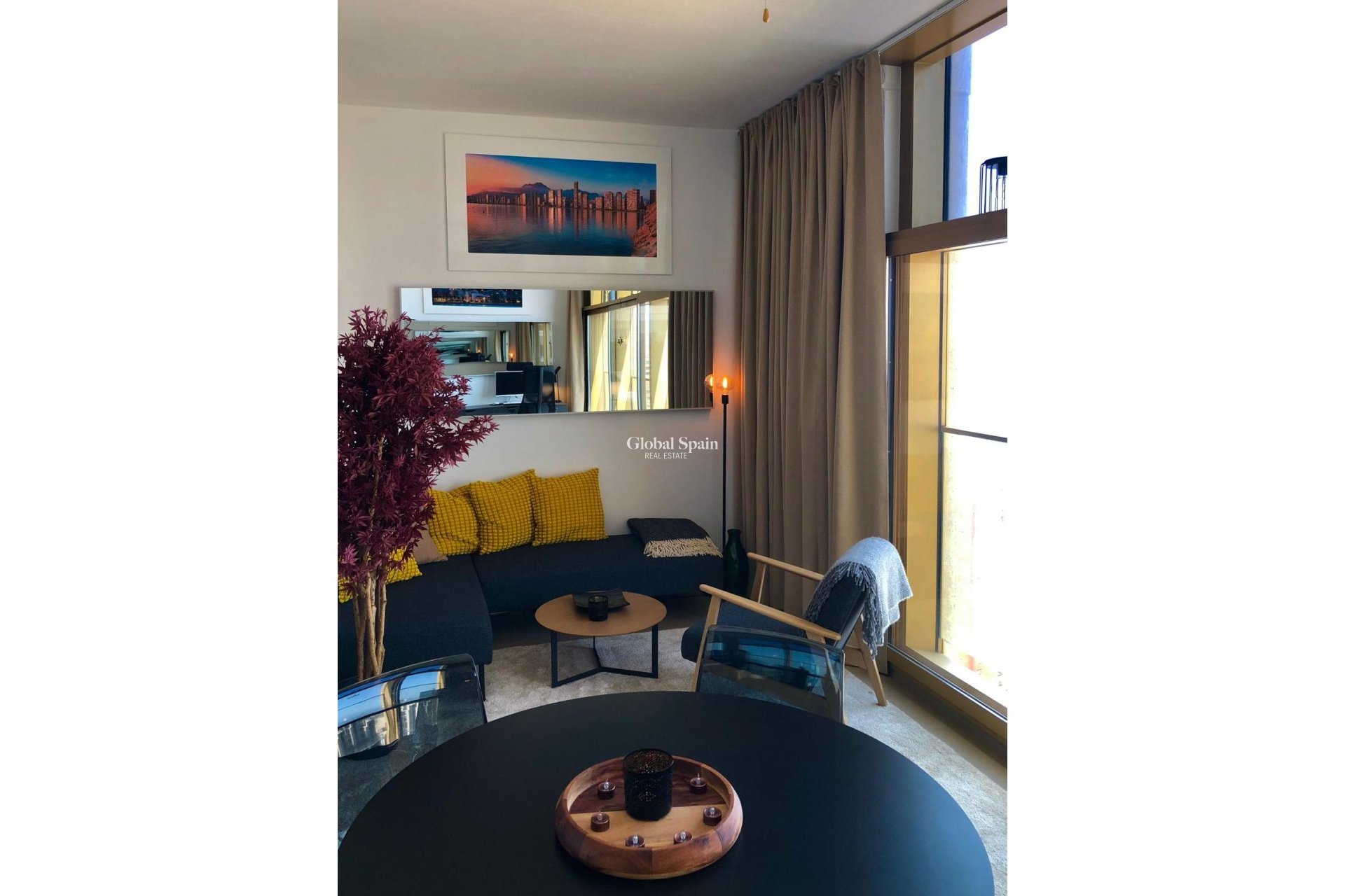 Resale - APARTMENT -
BENIDORM - Costa Blanca