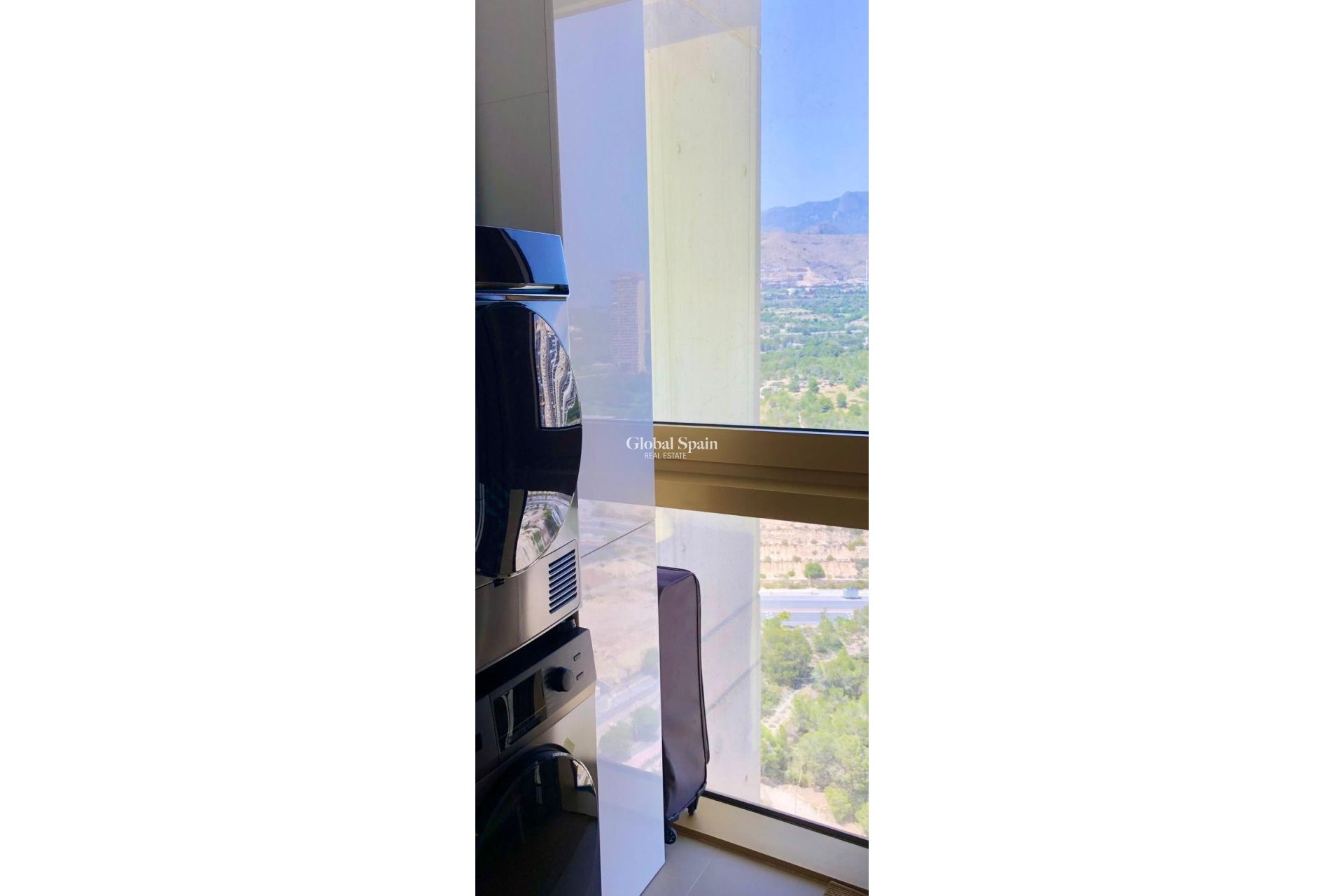 Resale - APARTMENT -
BENIDORM - Costa Blanca