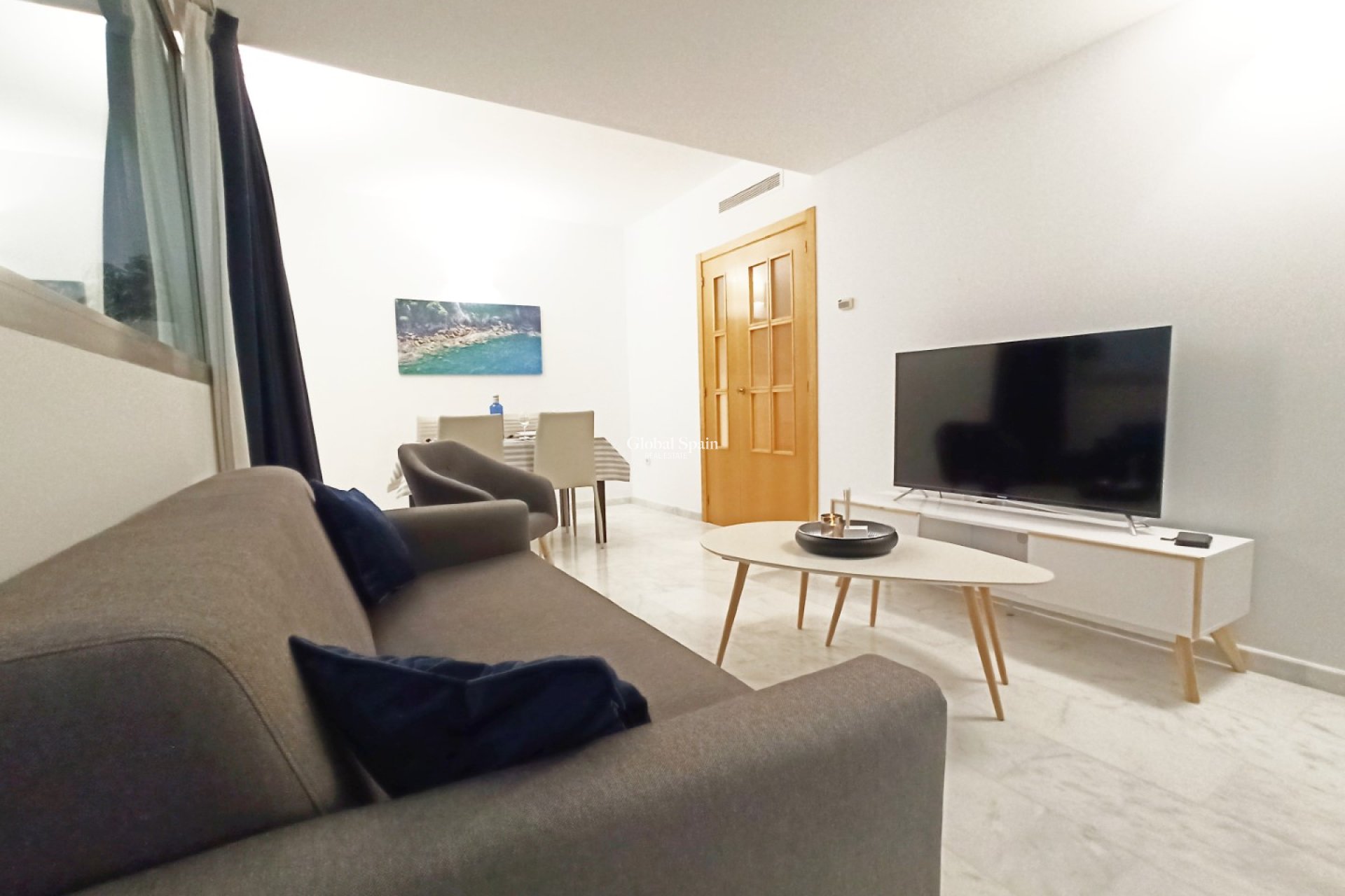 Resale - APARTMENT -
BENIDORM - Costa Blanca