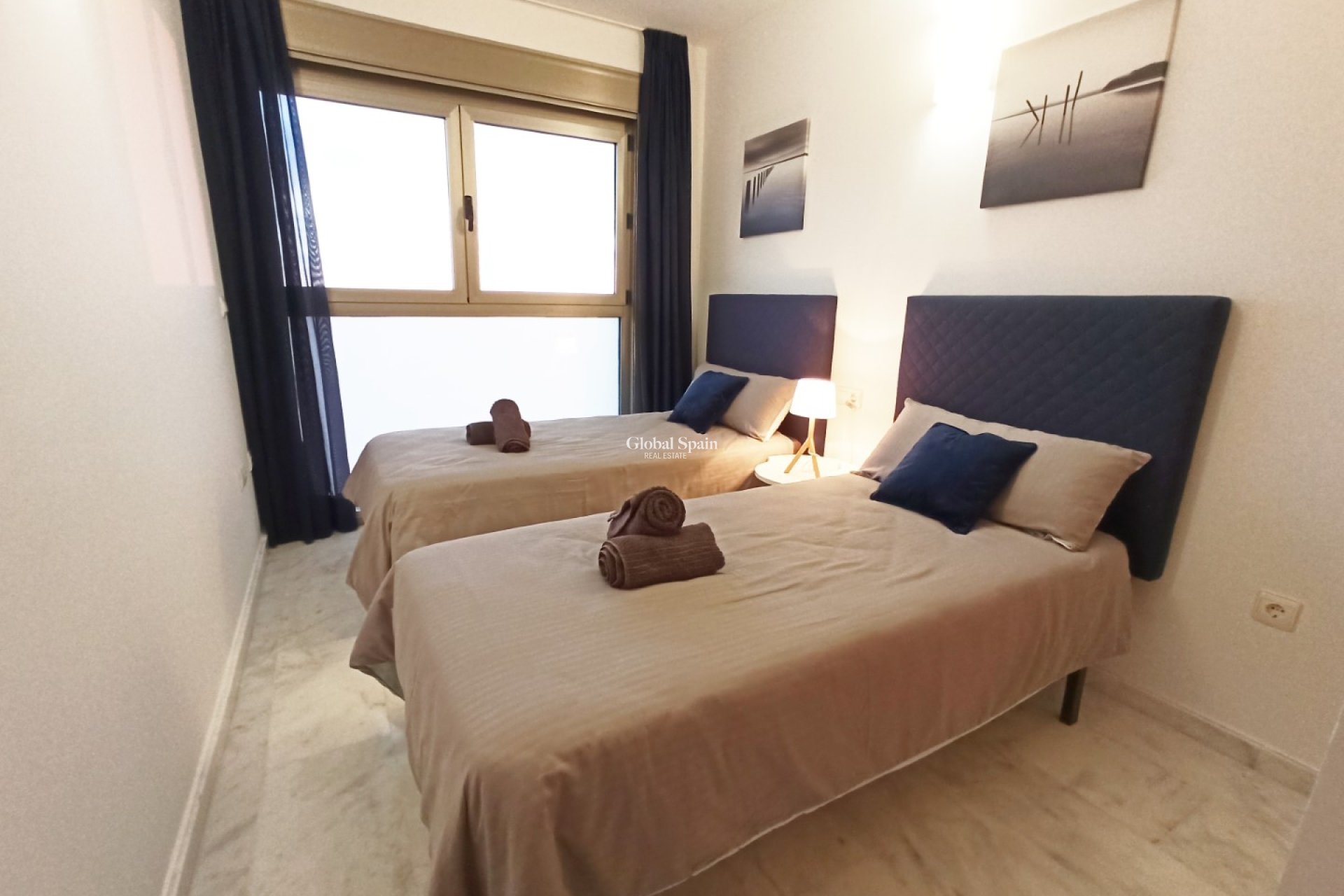 Resale - APARTMENT -
BENIDORM - Costa Blanca