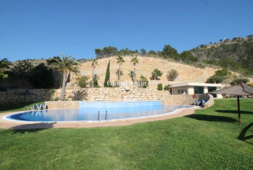 Resale - APARTMENT -
BENIDORM - Costa Blanca