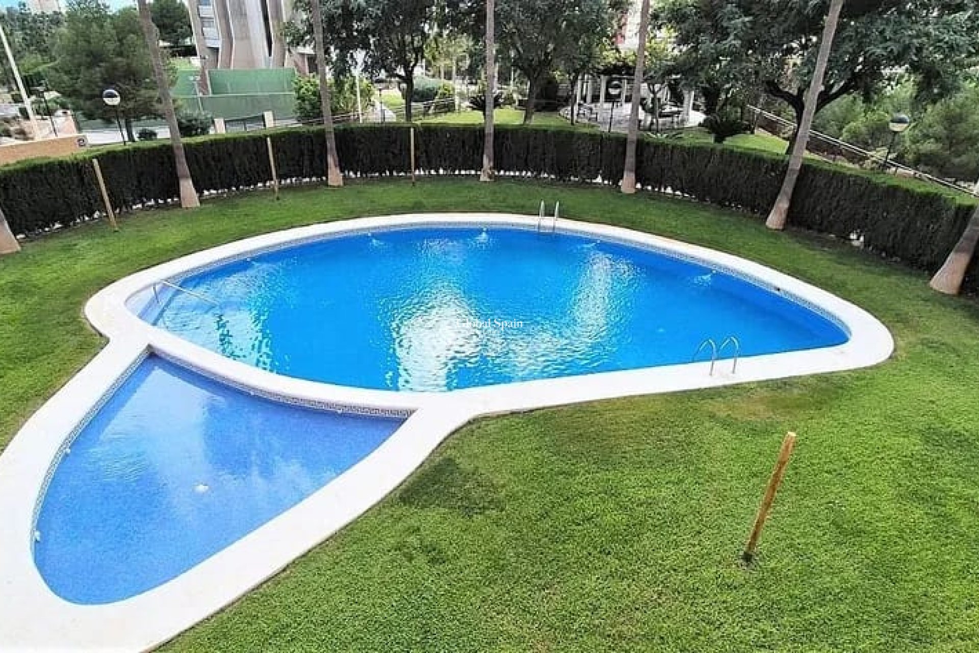 Resale - APARTMENT -
BENIDORM - Costa Blanca