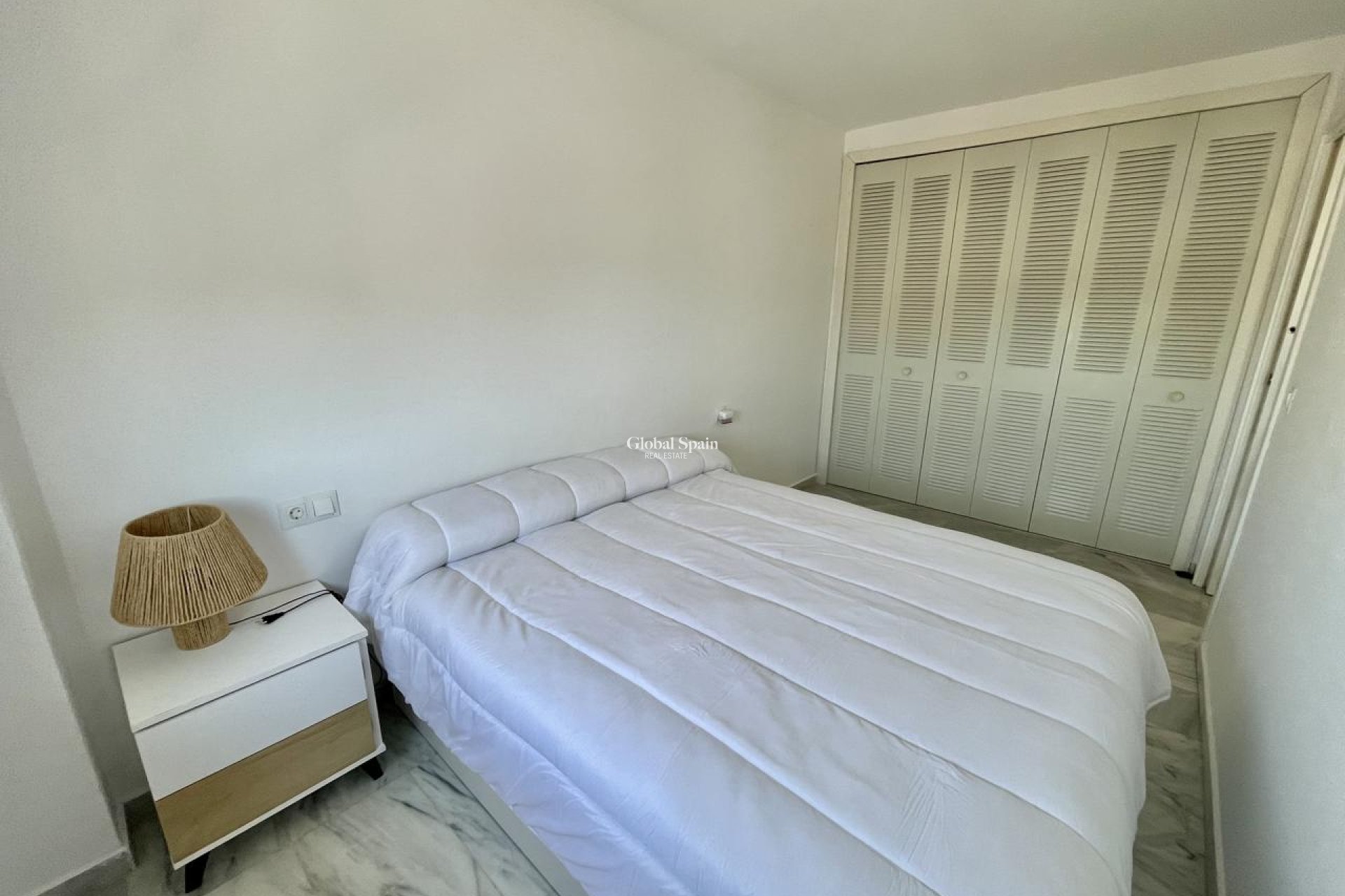 Resale - APARTMENT -
BENIDORM - Costa Blanca