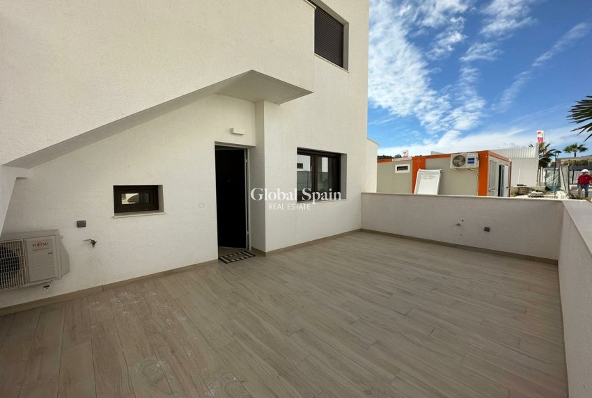 Resale - APARTMENT -
BENIDORM - Costa Blanca