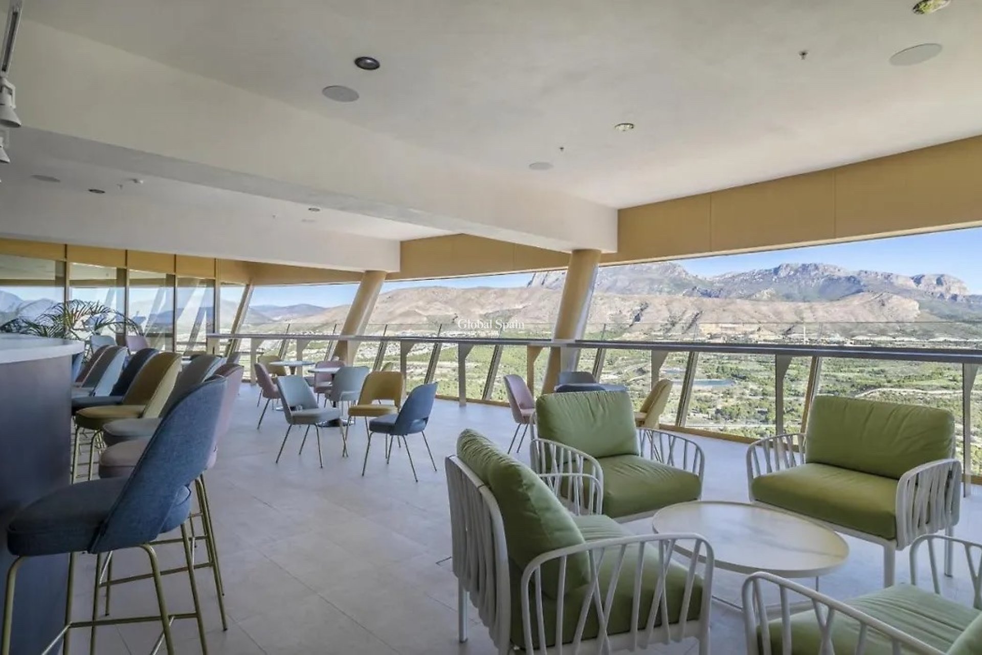 Resale - APARTMENT -
BENIDORM - Costa Blanca