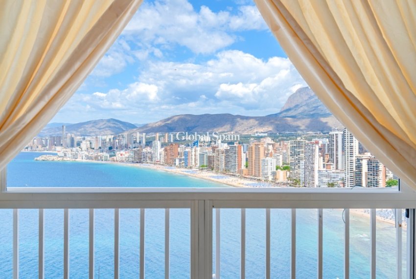 Resale - APARTMENT -
Benidorm - Levante