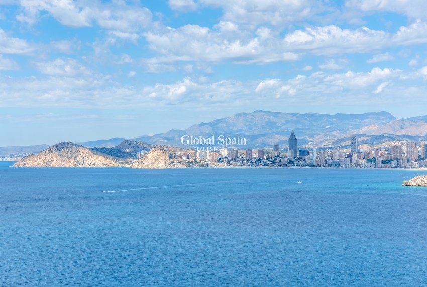 Resale - APARTMENT -
Benidorm - Levante