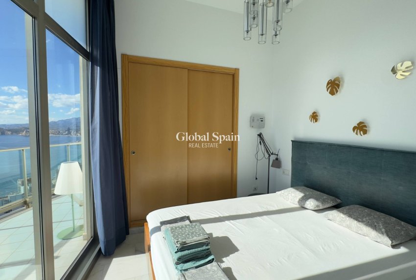 Resale - APARTMENT -
BENIDORM - Levante