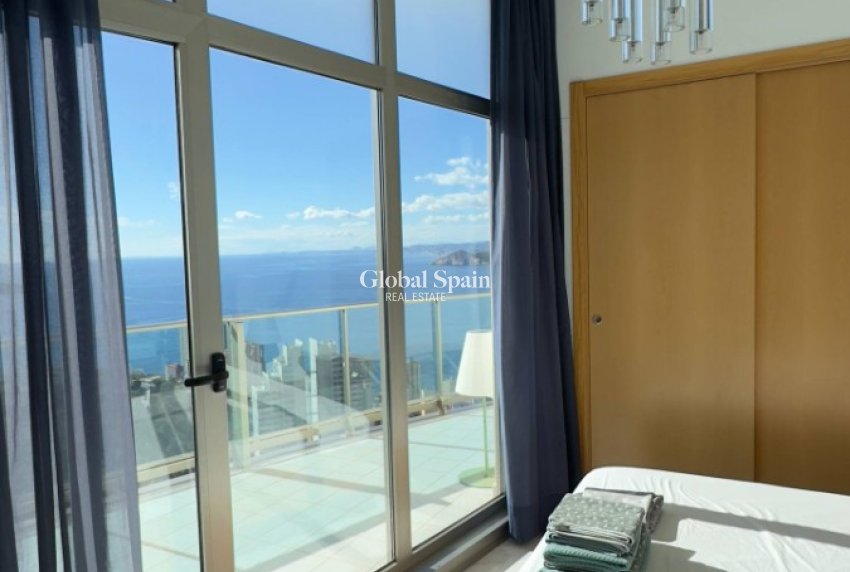 Resale - APARTMENT -
BENIDORM - Levante