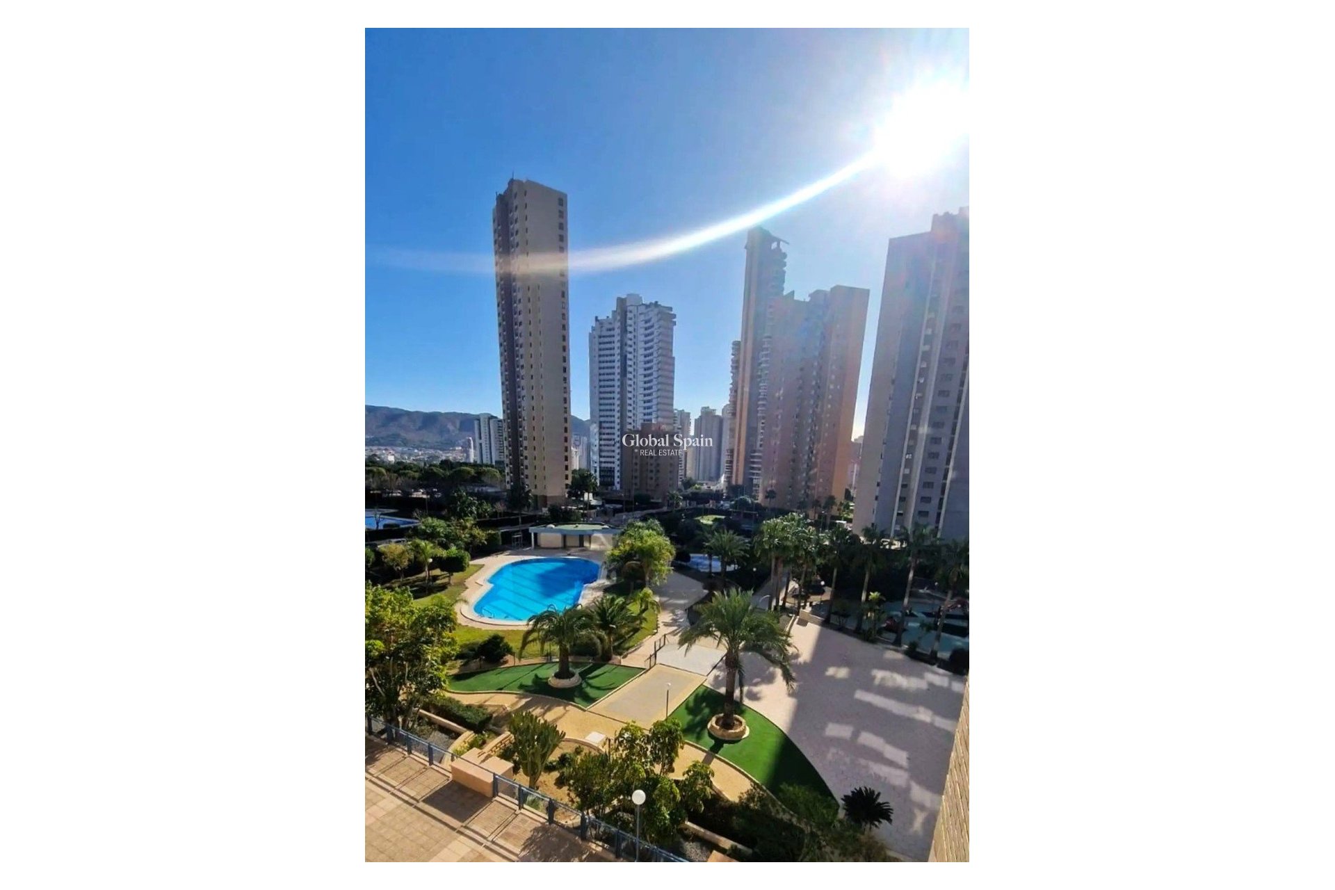 Resale - Apartment -
Benidorm - Levante