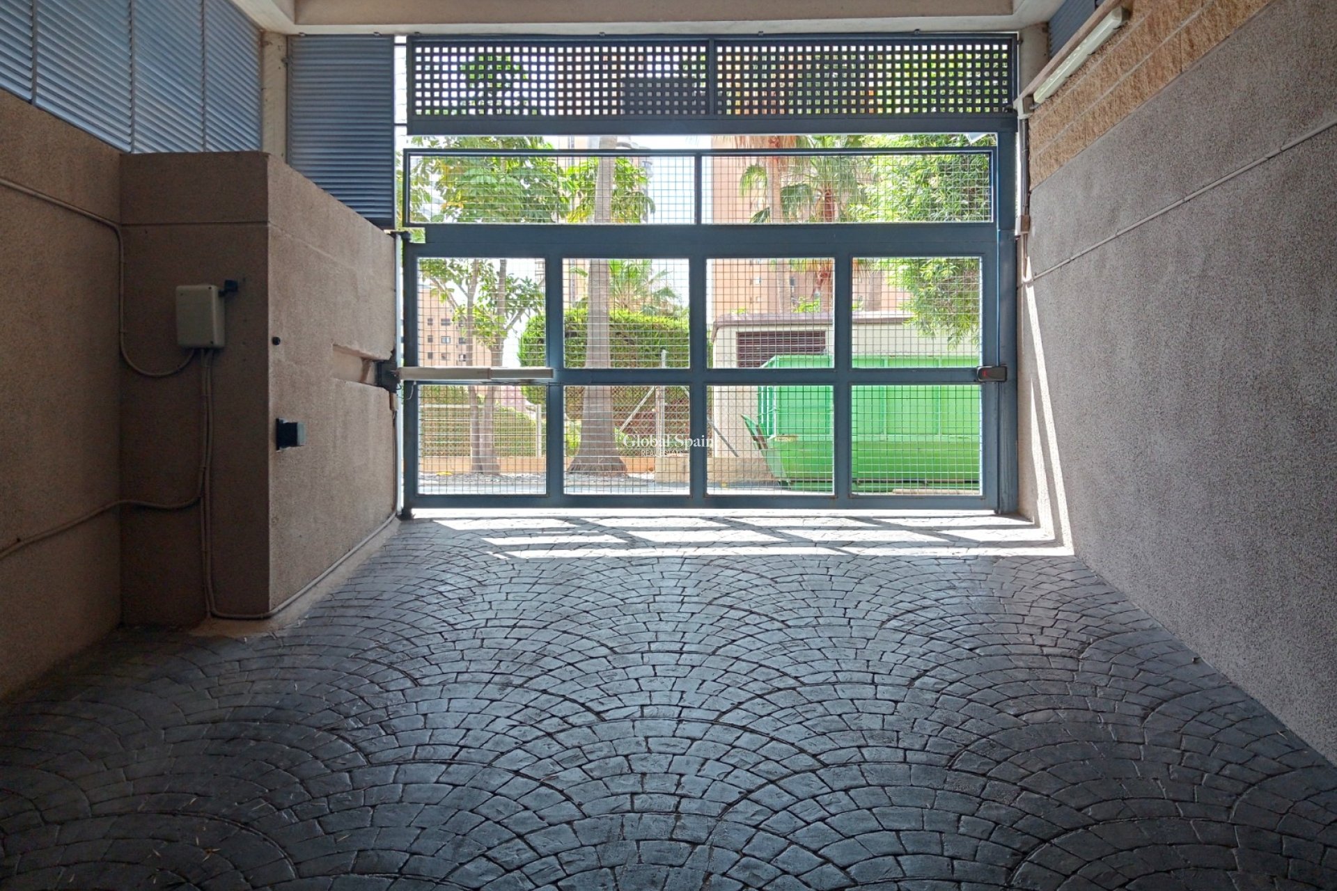 Resale - Apartment -
Benidorm - Levante