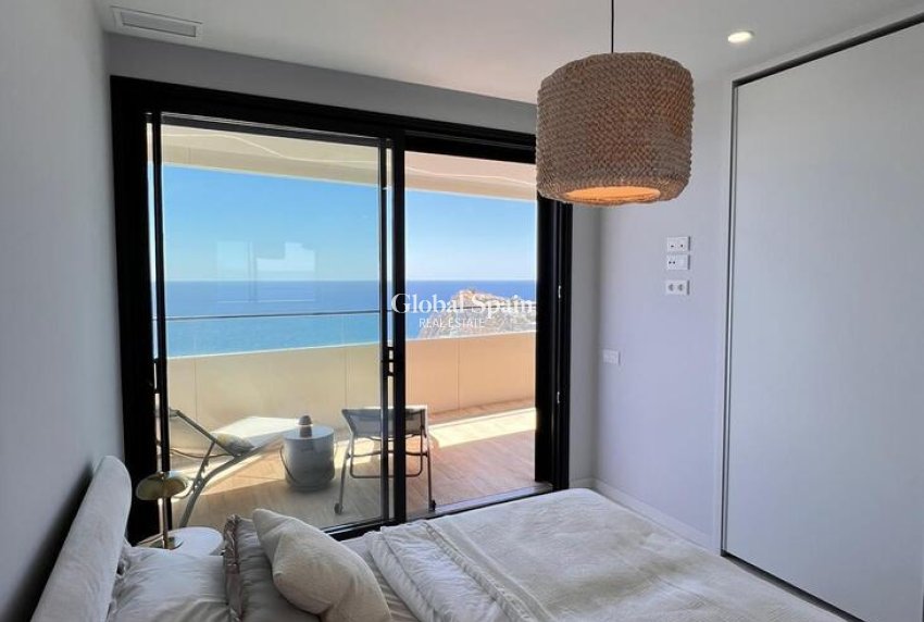 Resale - APARTMENT -
BENIDORM - Playa de Poniente