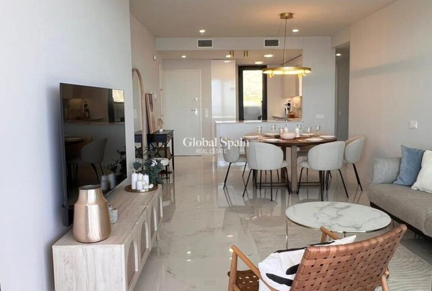 Resale - APARTMENT -
BENIDORM - Playa de Poniente