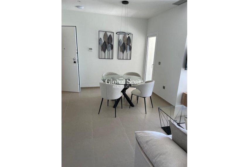 Resale - APARTMENT -
BENIDORM - Playa de Poniente