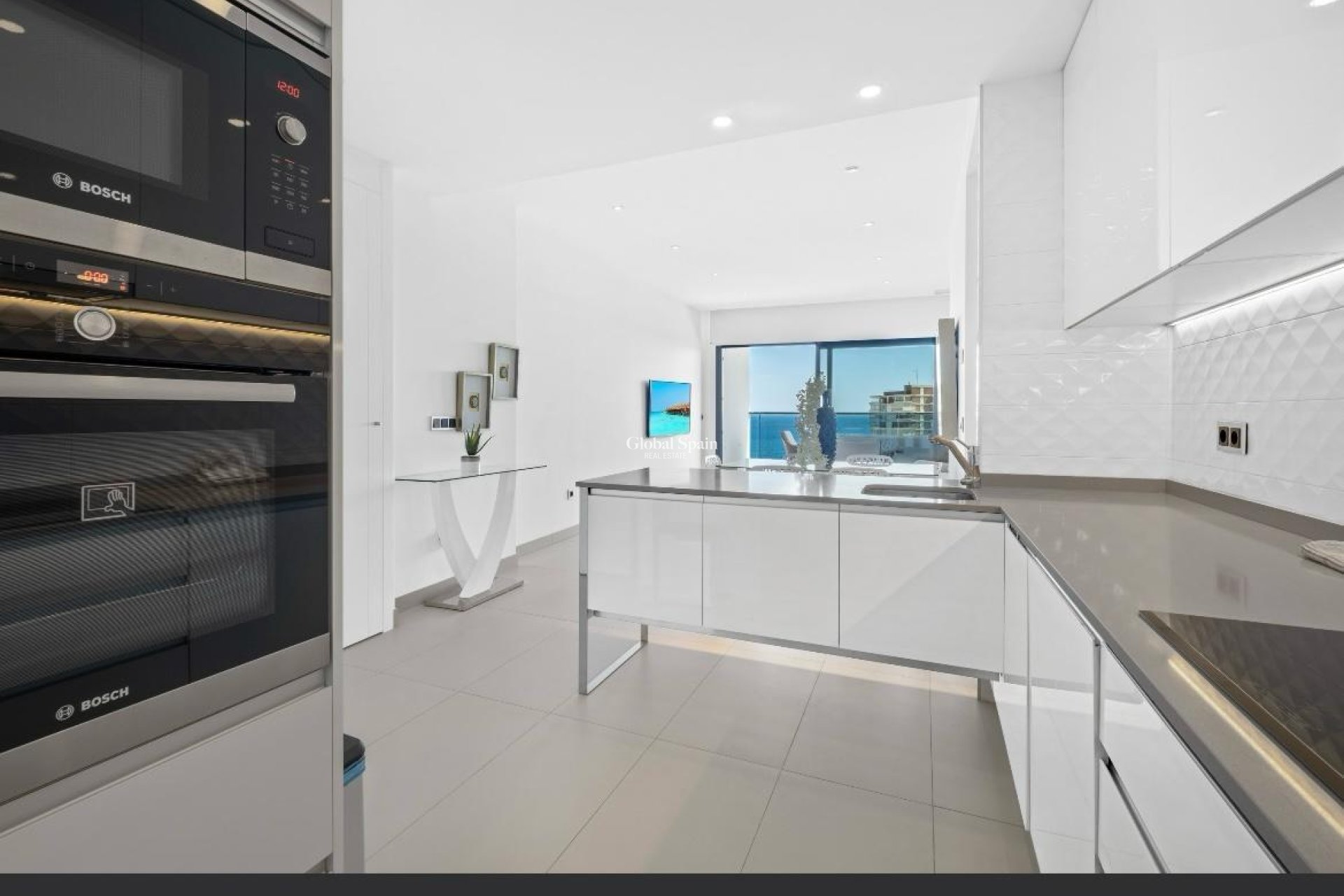 Resale - APARTMENT -
BENIDORM - Playa de Poniente