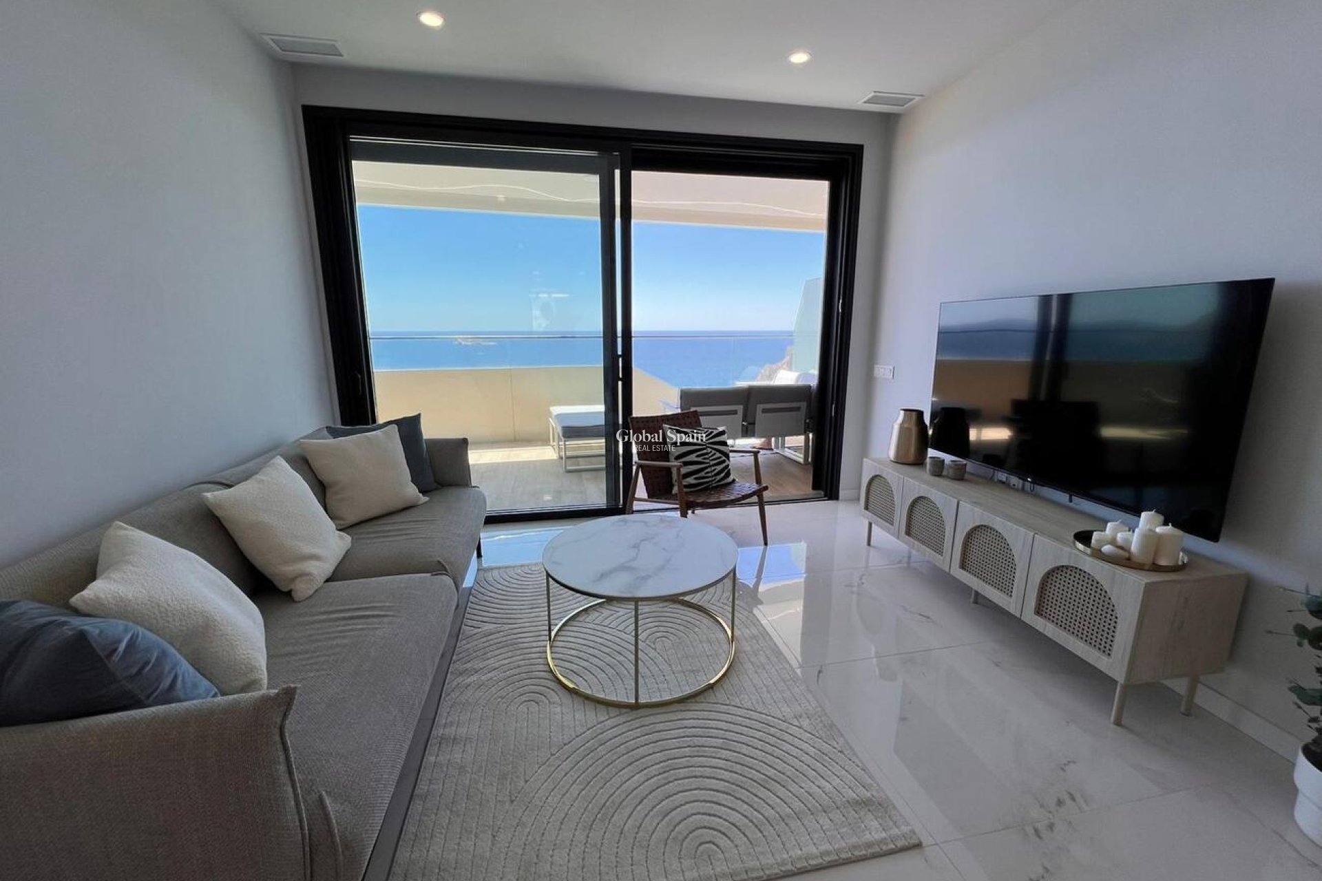 Resale - APARTMENT -
BENIDORM - Playa de Poniente