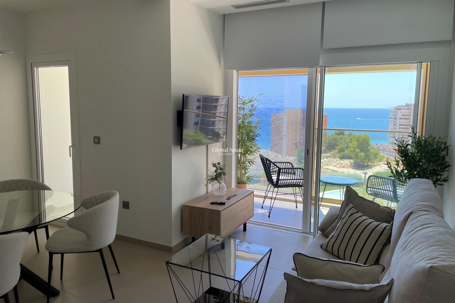 Resale - APARTMENT -
BENIDORM - Playa de Poniente