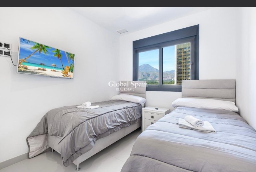 Resale - APARTMENT -
BENIDORM - Playa de Poniente