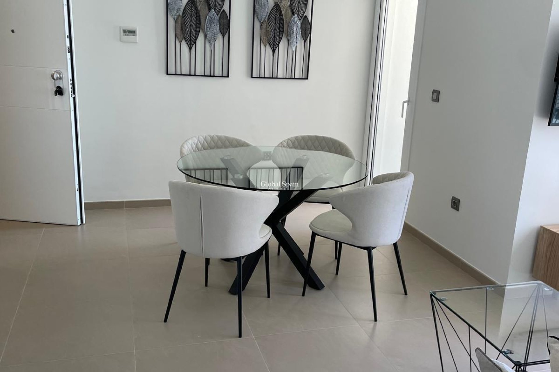 Resale - APARTMENT -
BENIDORM - Playa de Poniente