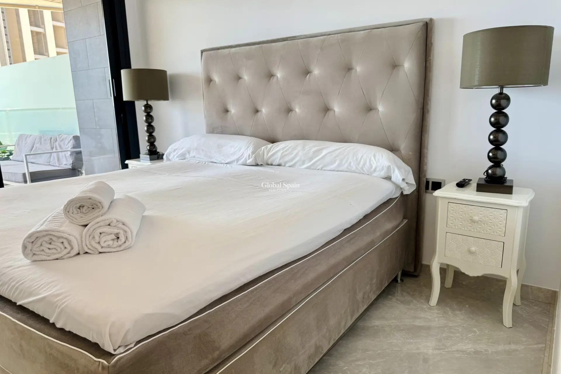 Resale - APARTMENT -
BENIDORM - Playa de Poniente