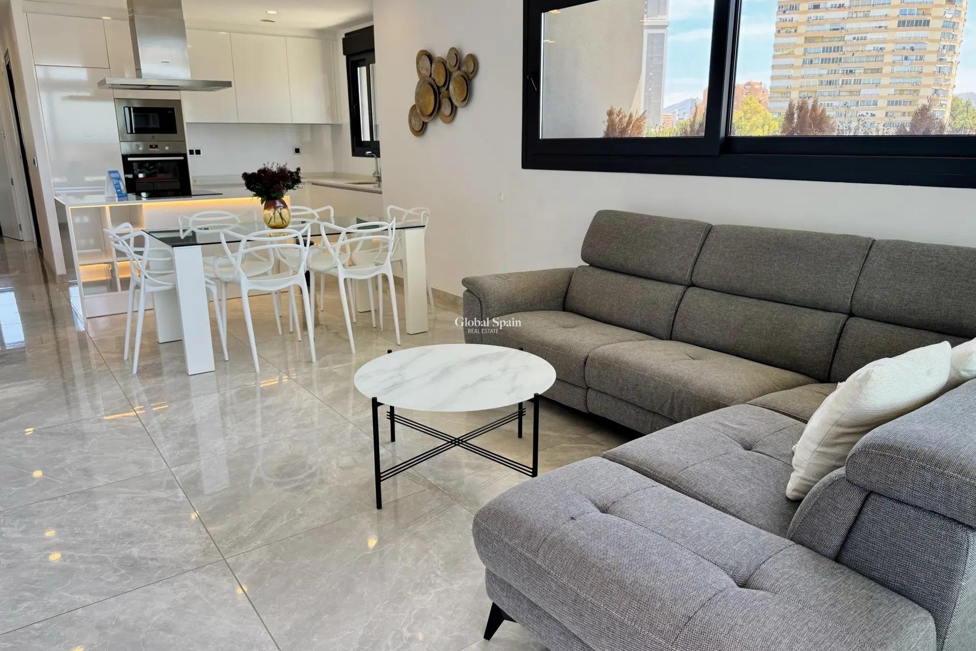 Resale - APARTMENT -
BENIDORM - Playa de Poniente