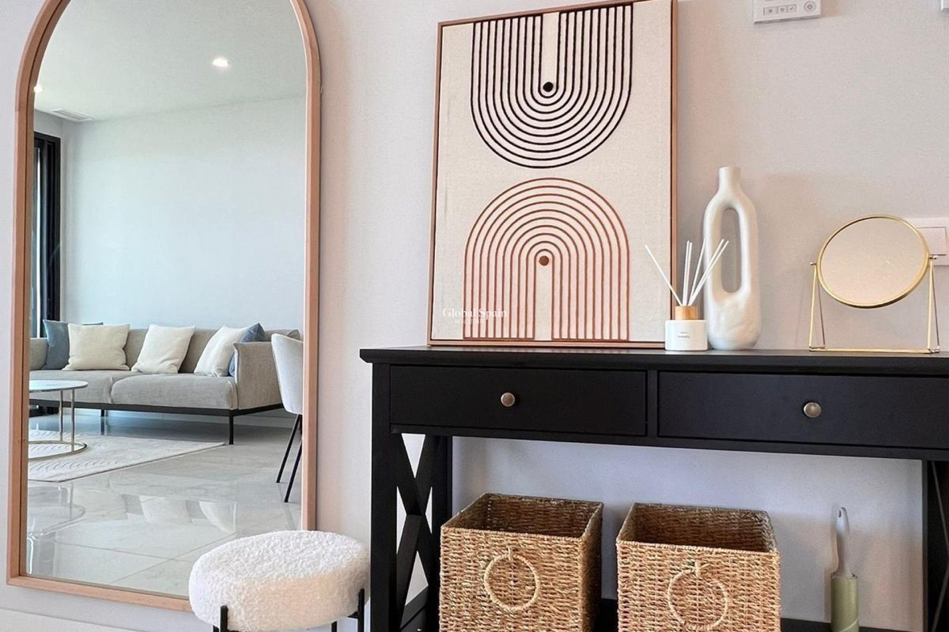 Resale - APARTMENT -
BENIDORM - Poniente